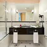 Castle Grof Degenfeld Otel 4*