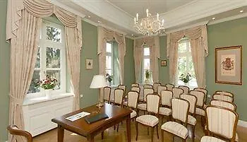 Hotel Castle Grof Degenfeld 4*