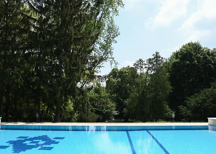 Hotel Castle Grof Degenfeld Superior 4*