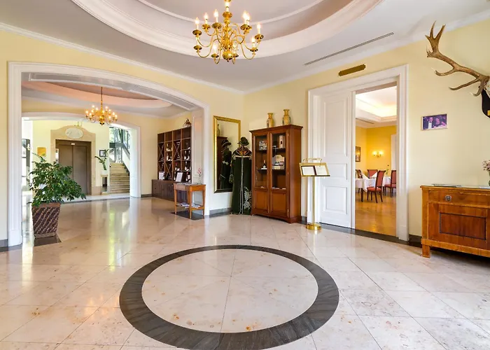 Castle Grof Degenfeld Superior 4*