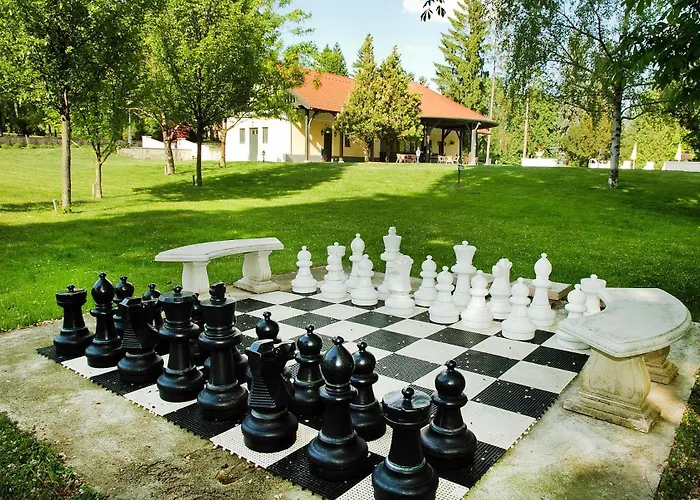 Hotel Castle Grof Degenfeld Superior